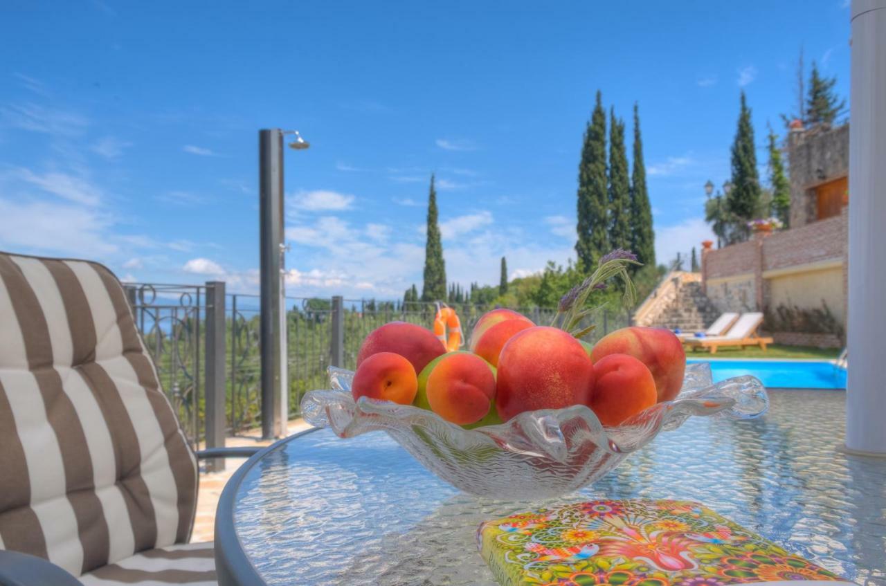 Villa Savvina Potamos  Экстерьер фото